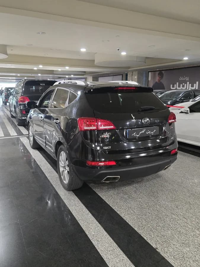 جک S5 — عکس ۴ از ۷