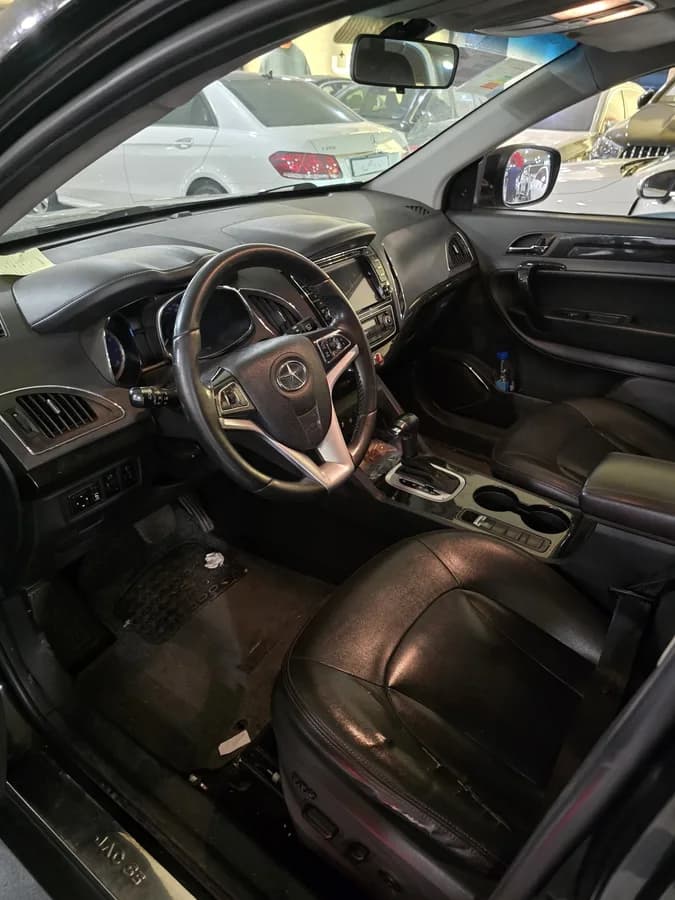 جک S5 — عکس ۶ از ۶