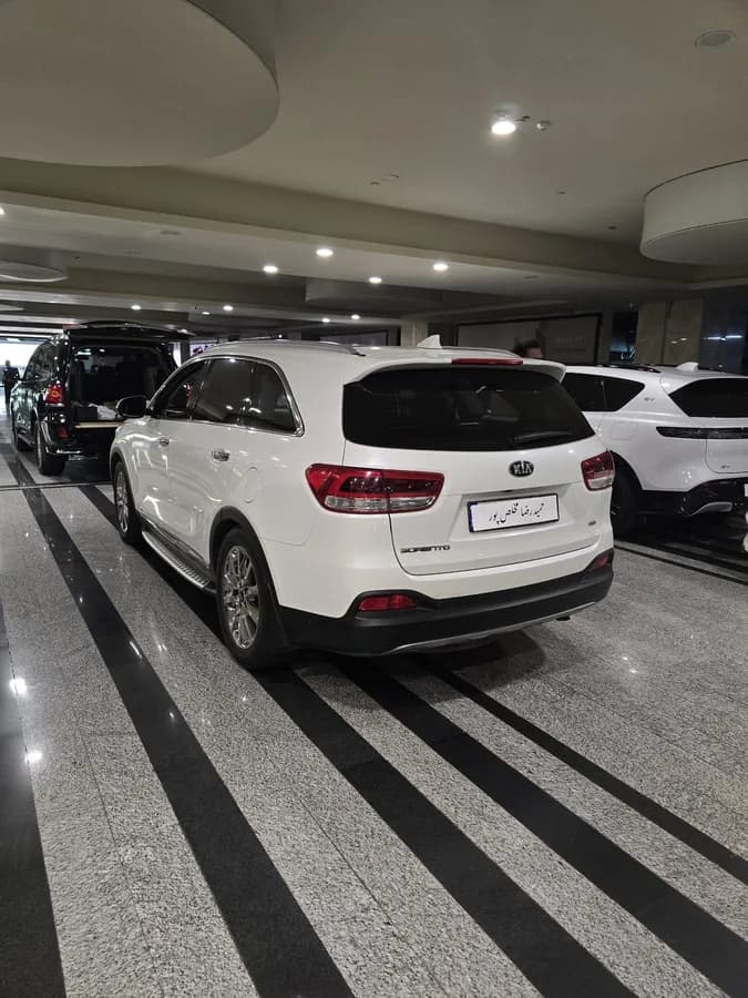 کیا سورنتو — عکس ۶ از ۶