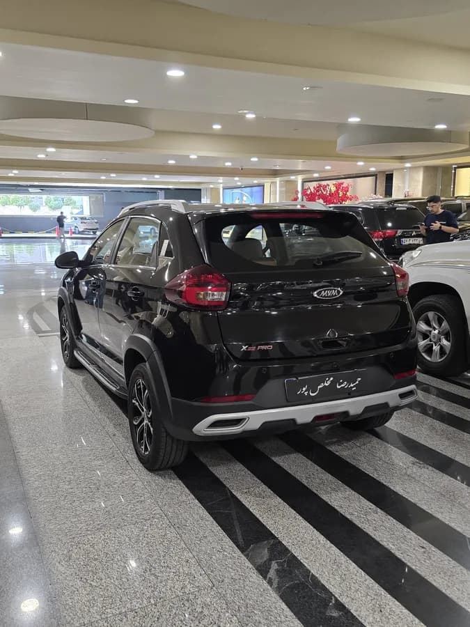ام وی ام X22 — عکس ۳ از ۶