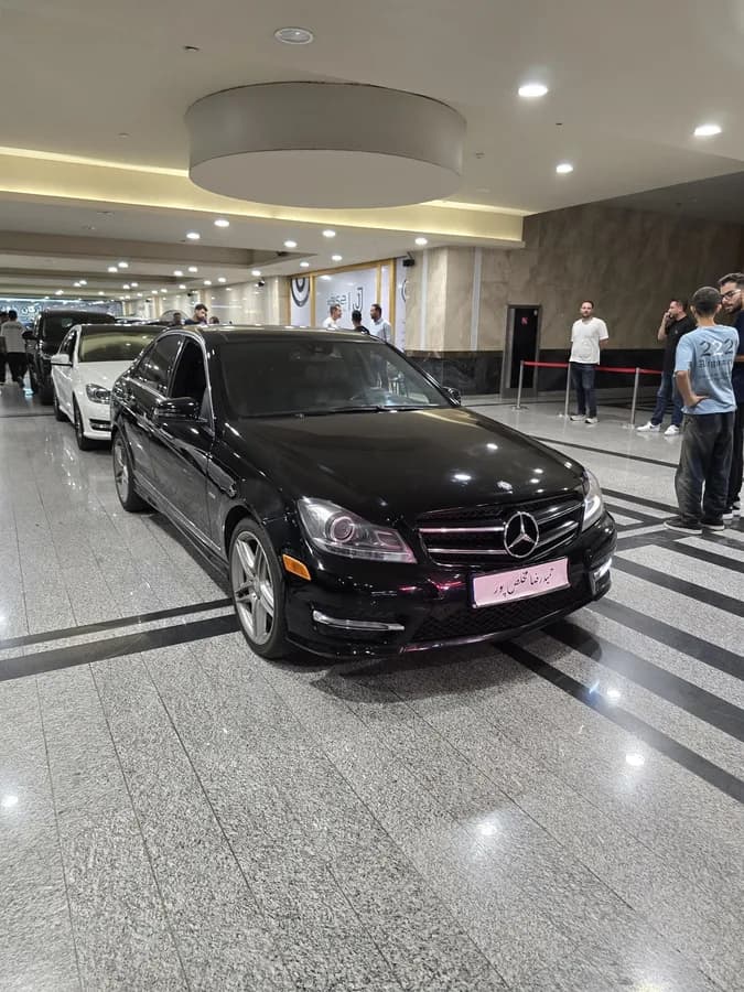 مرسدس بنز کلاس C — عکس ۶ از ۶