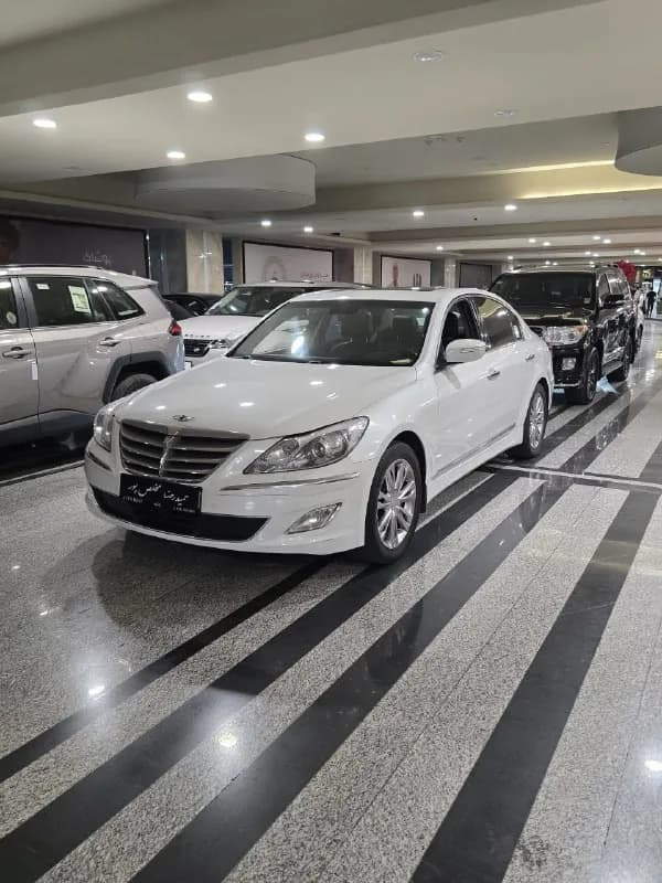 هیوندای جنسیس — عکس ۱ از ۶