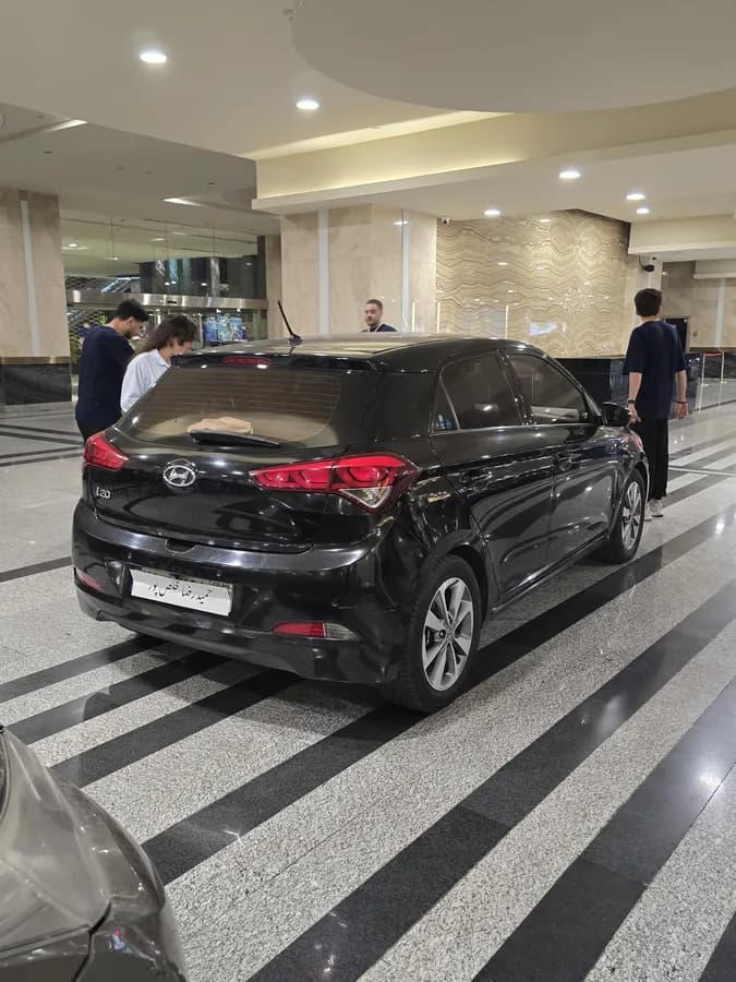 هیوندای i20 — عکس ۶ از ۶