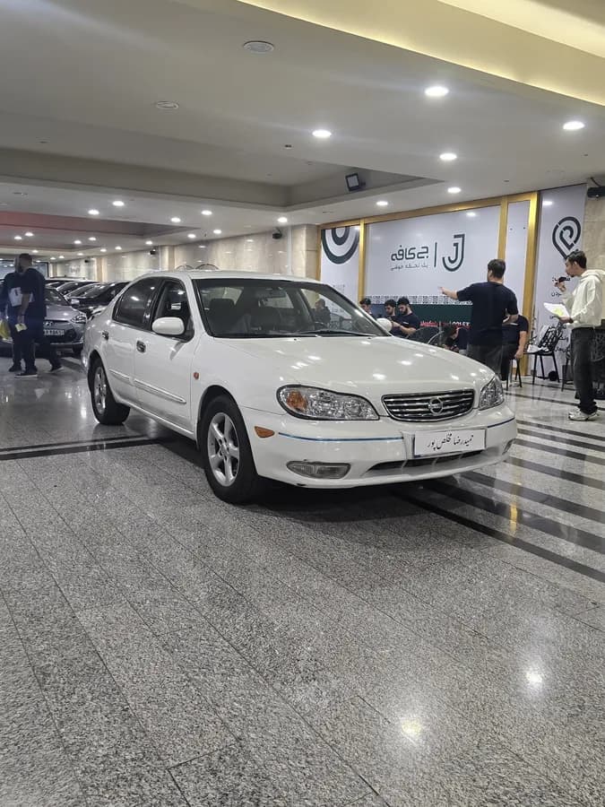 نیسان ماکسیما — عکس ۵ از ۵