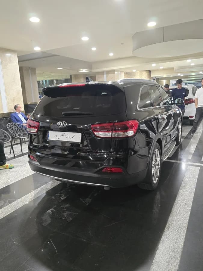 کیا سورنتو — عکس ۳ از ۶