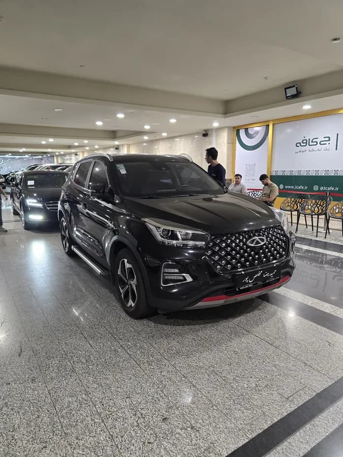 ام وی ام X55 پرو — عکس ۲ از ۶