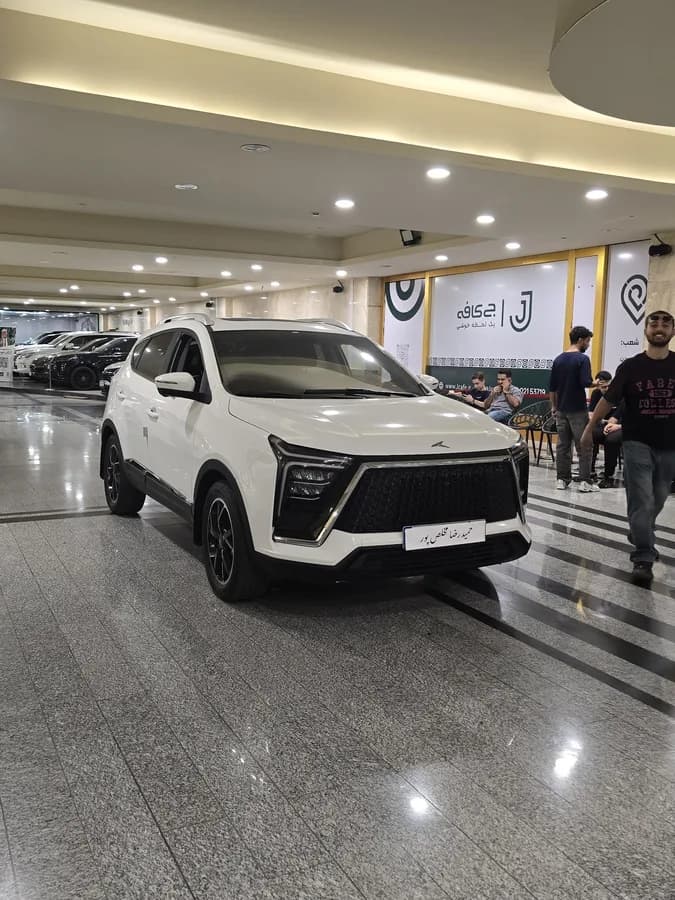 کی ام سی X5 — عکس ۶ از ۶