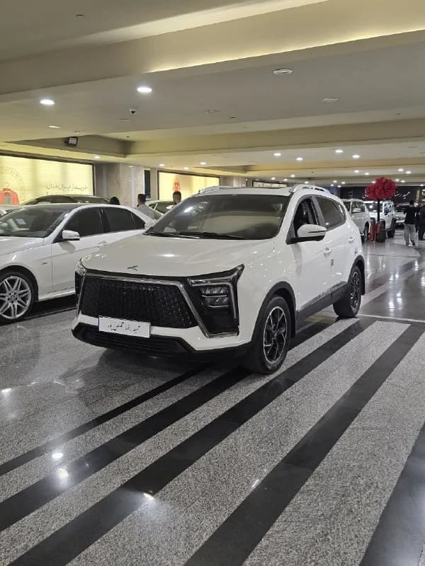 کی ام سی X5 — عکس ۱ از ۶
