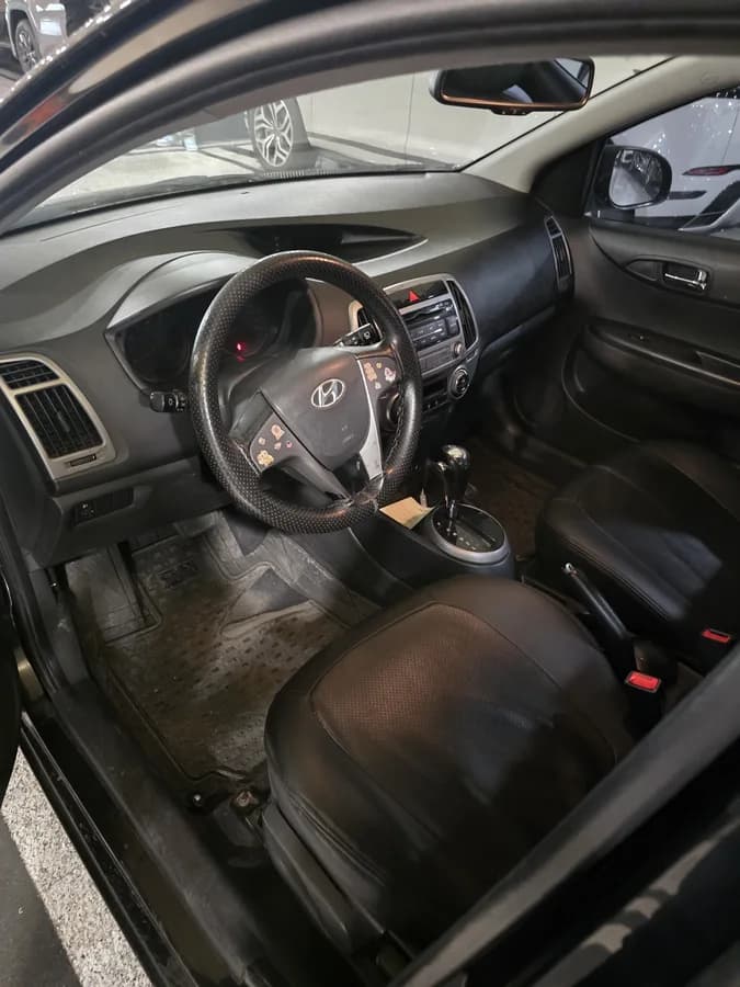 هیوندای i20 — عکس ۴ از ۶