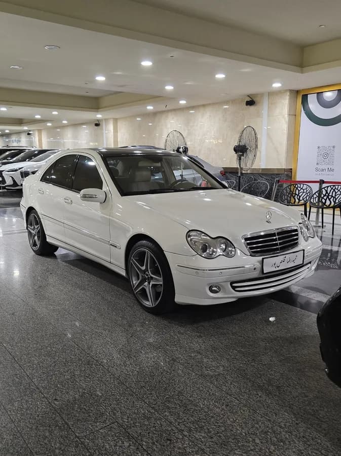 مرسدس بنز کلاس C — عکس ۲ از ۷